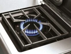 Broil King Regal 490 Inkl. Abdeckhaube, Gussplatte & Wokeinsatz -Broil King Geschaft broilking REGAL 490 SCHWARZ FEATURE 08 2