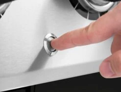 Broil King Regal 690 Inkl. Abdeckhaube, Gussplatte & Wokeinsatz -Broil King Geschaft broilking REGAL XL SCHWARZ FEATURE 03