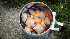 McBrikett KOKOKO EGGS 10kg 32 McBrikett KOKOKO EGGS 10kg -Broil King Geschaft mcbrikett kokoko eggs mood 03