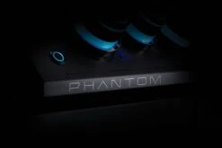 NAPOLEON Phantom Prestige 500, Mattschwarz - 2022 30 NAPOLEON Phantom Prestige 500, Mattschwarz - 2022 -Broil King Geschaft napo P500RSIBPMK 3 DE PHM p500phm Phantom Logo